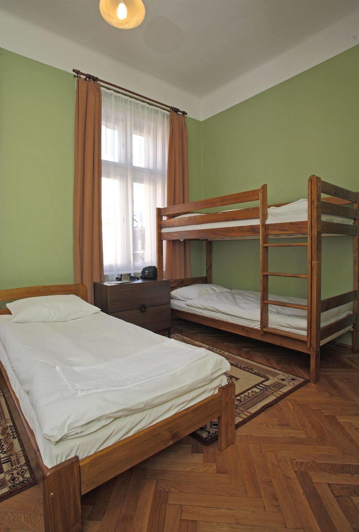 Enigma Hostel 크라쿠프 외부 사진