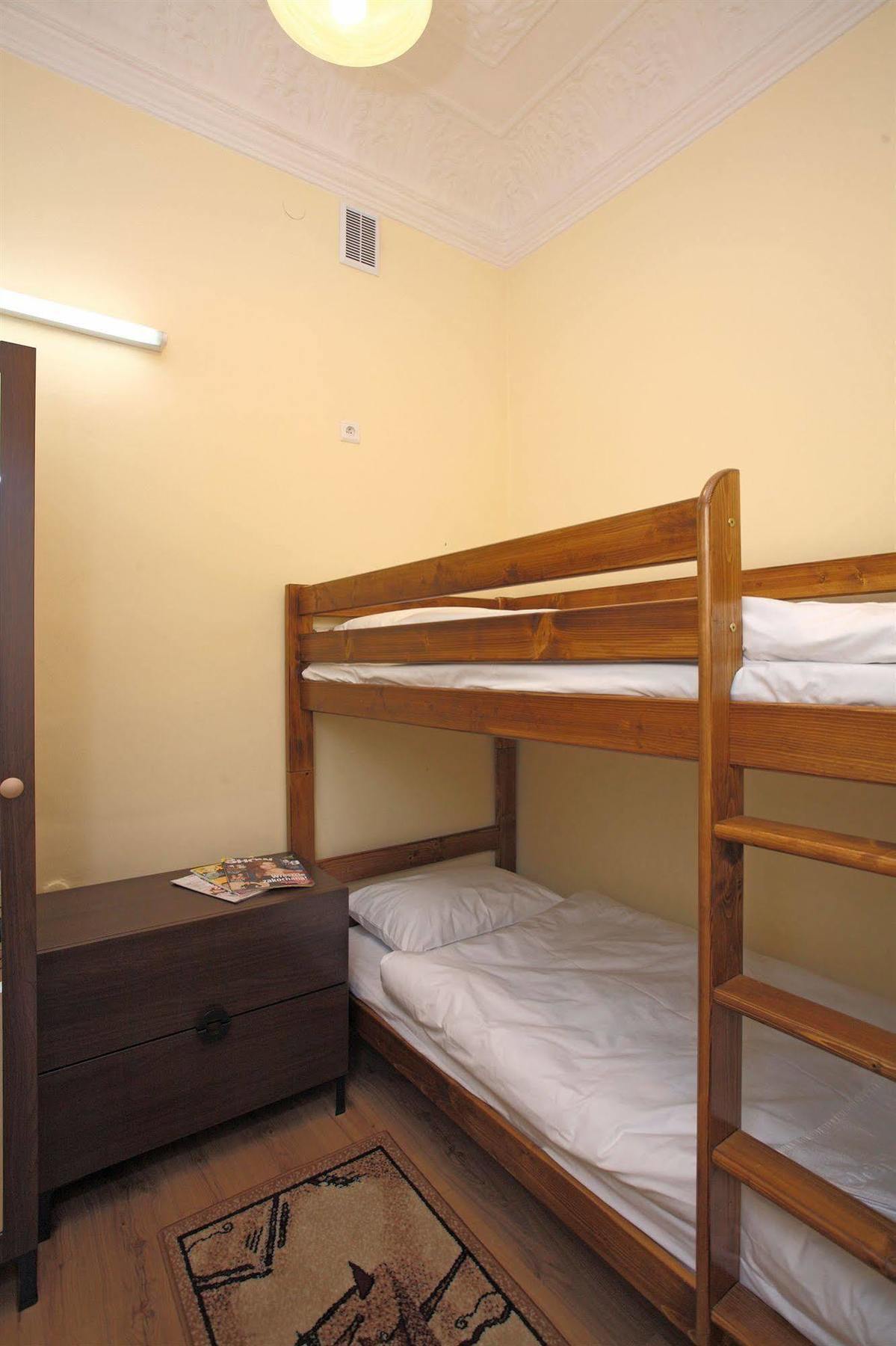 Enigma Hostel 크라쿠프 외부 사진